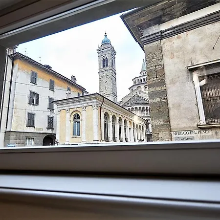 Astra-modern Loft Cathedral View *