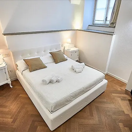 Apartment Astra-modern Loft Cathedral View Bergamo