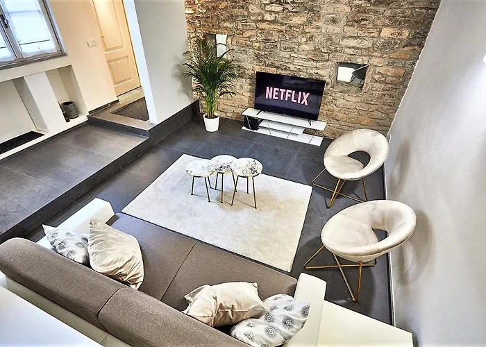 Astra-modern Loft Cathedral View * Bergamo