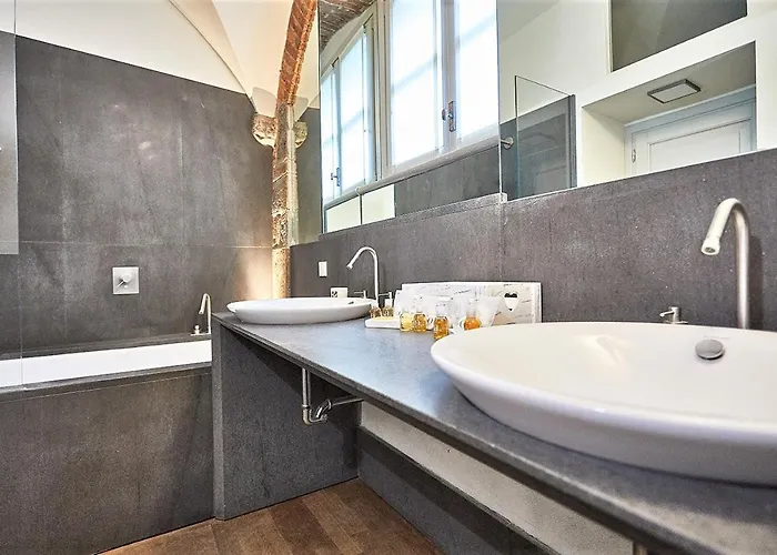 Astra-modern Loft Cathedral View Daire *